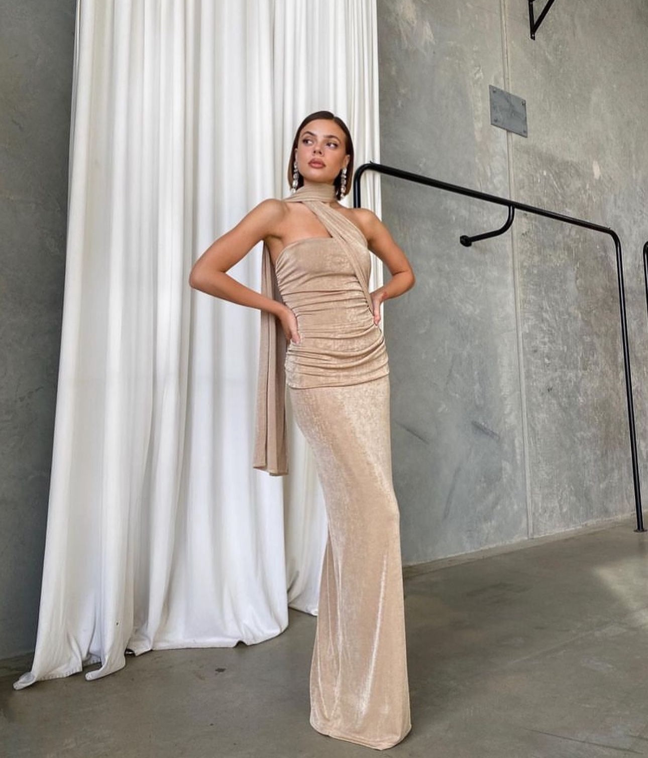 Elegant knitted dress