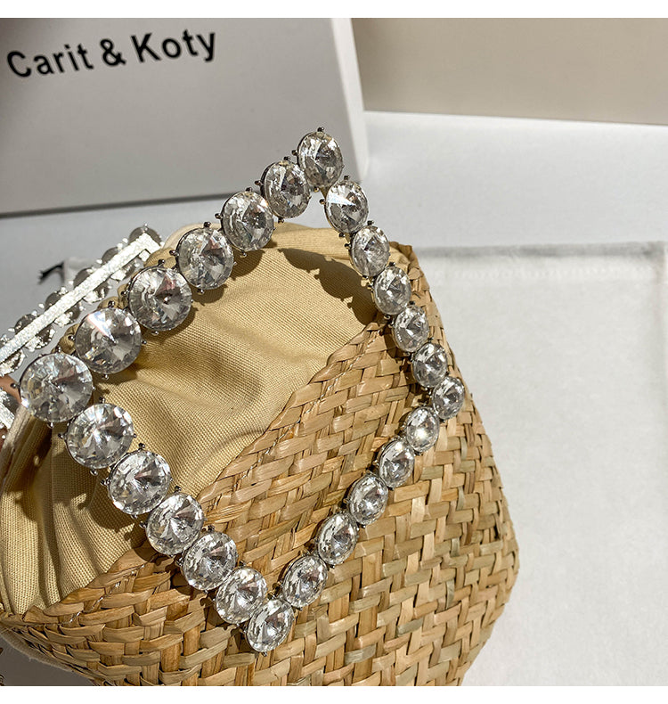 Straw woven vegetable basket chain bucket bag