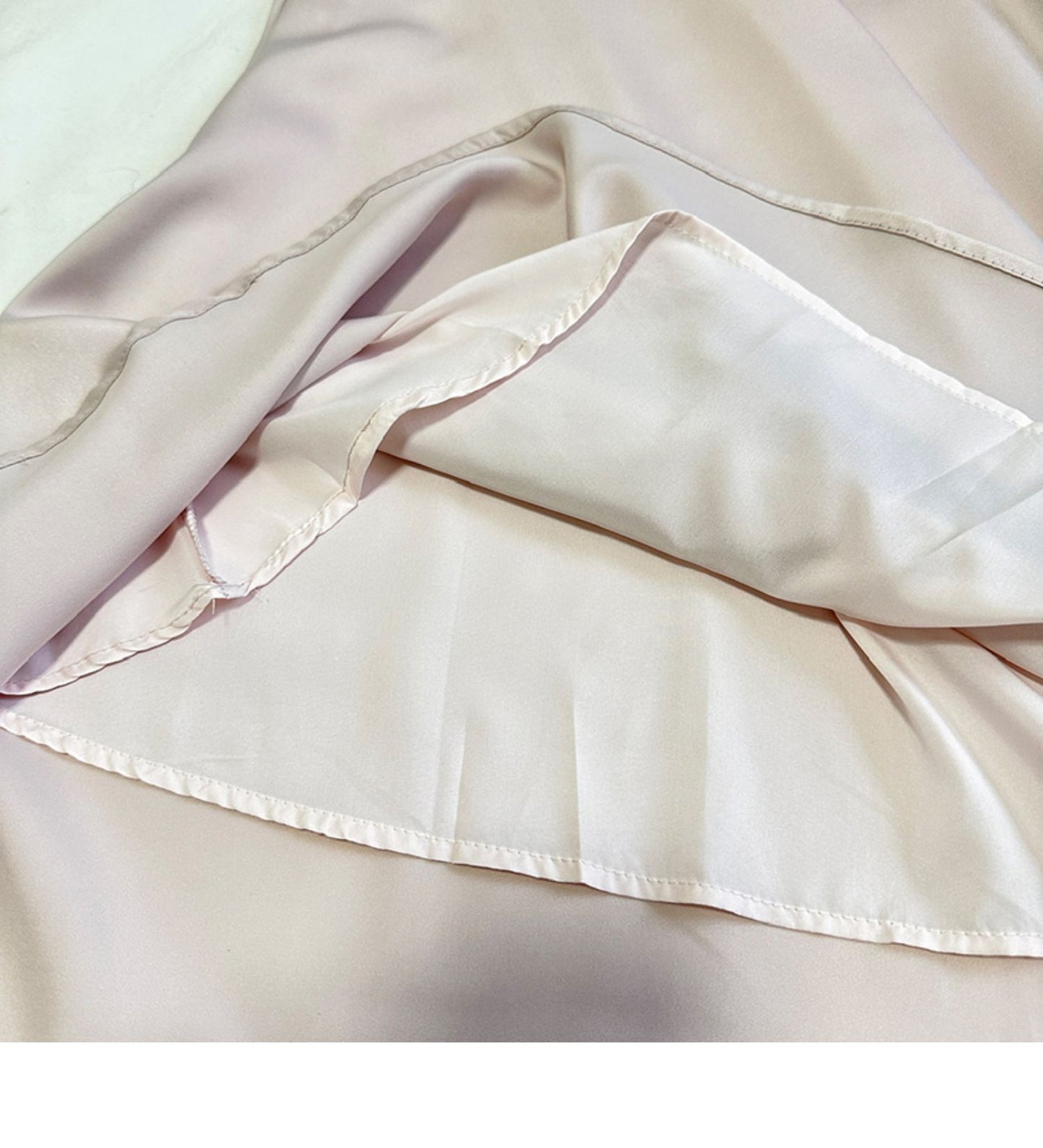 Swing collar, sloping shoulders, French waisted fishtail skirt for women