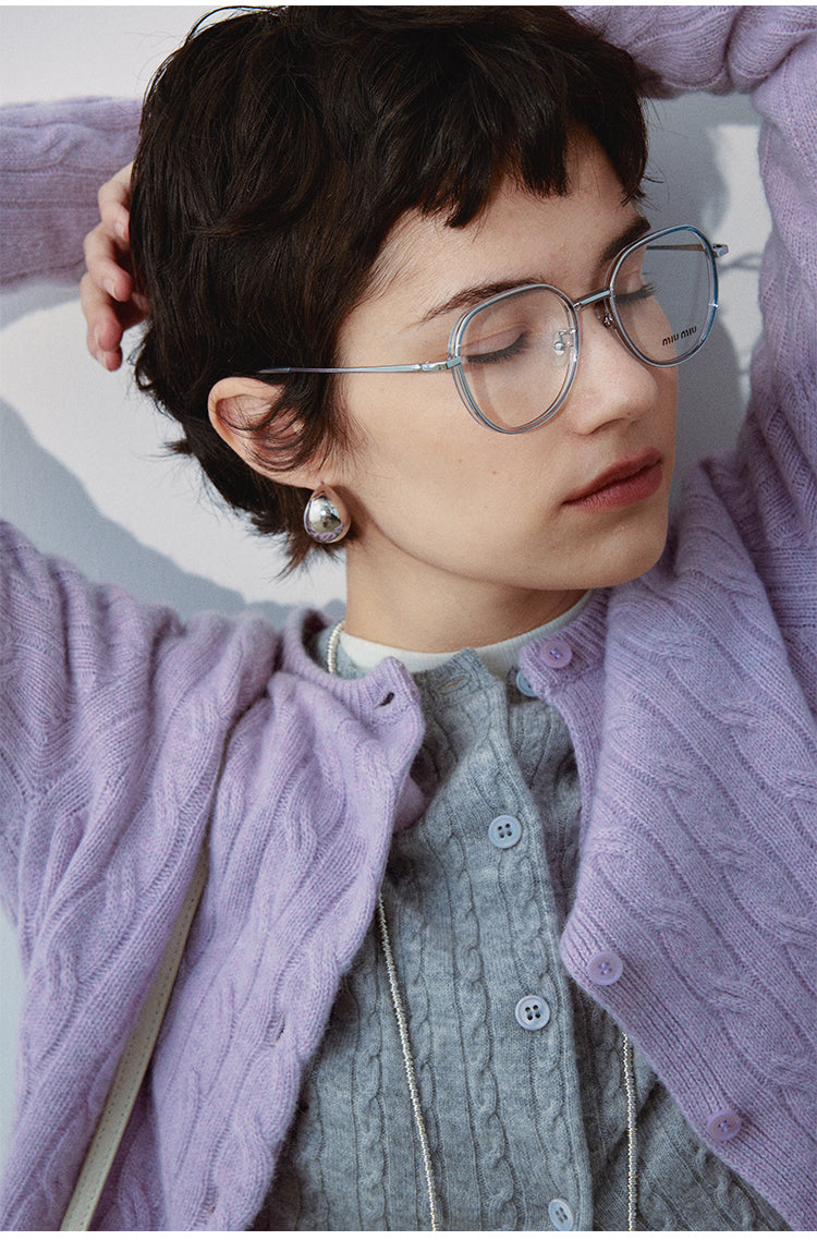 Pure cashmere cable knit sweater