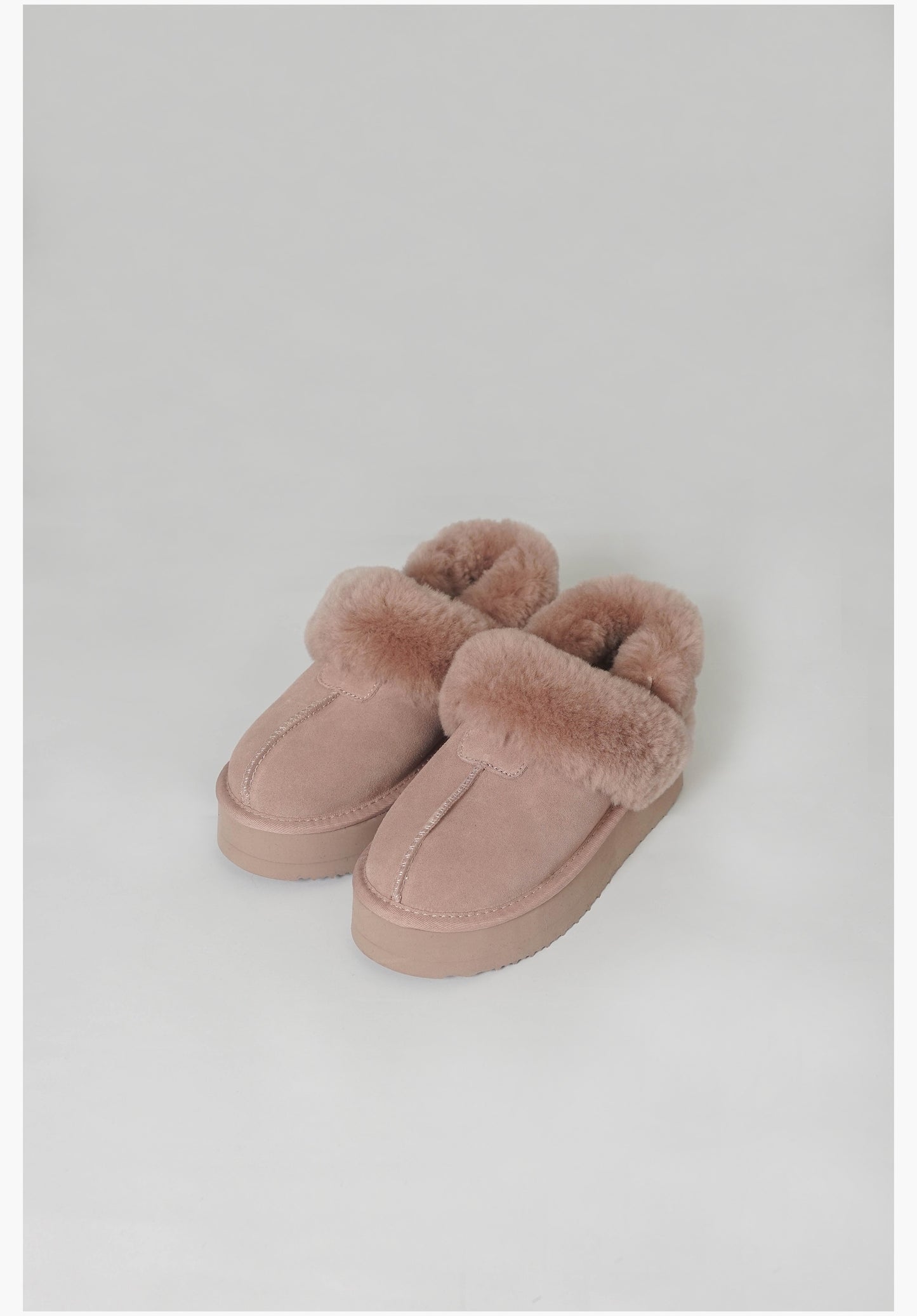 Handmade fur and velvet cotton shoes