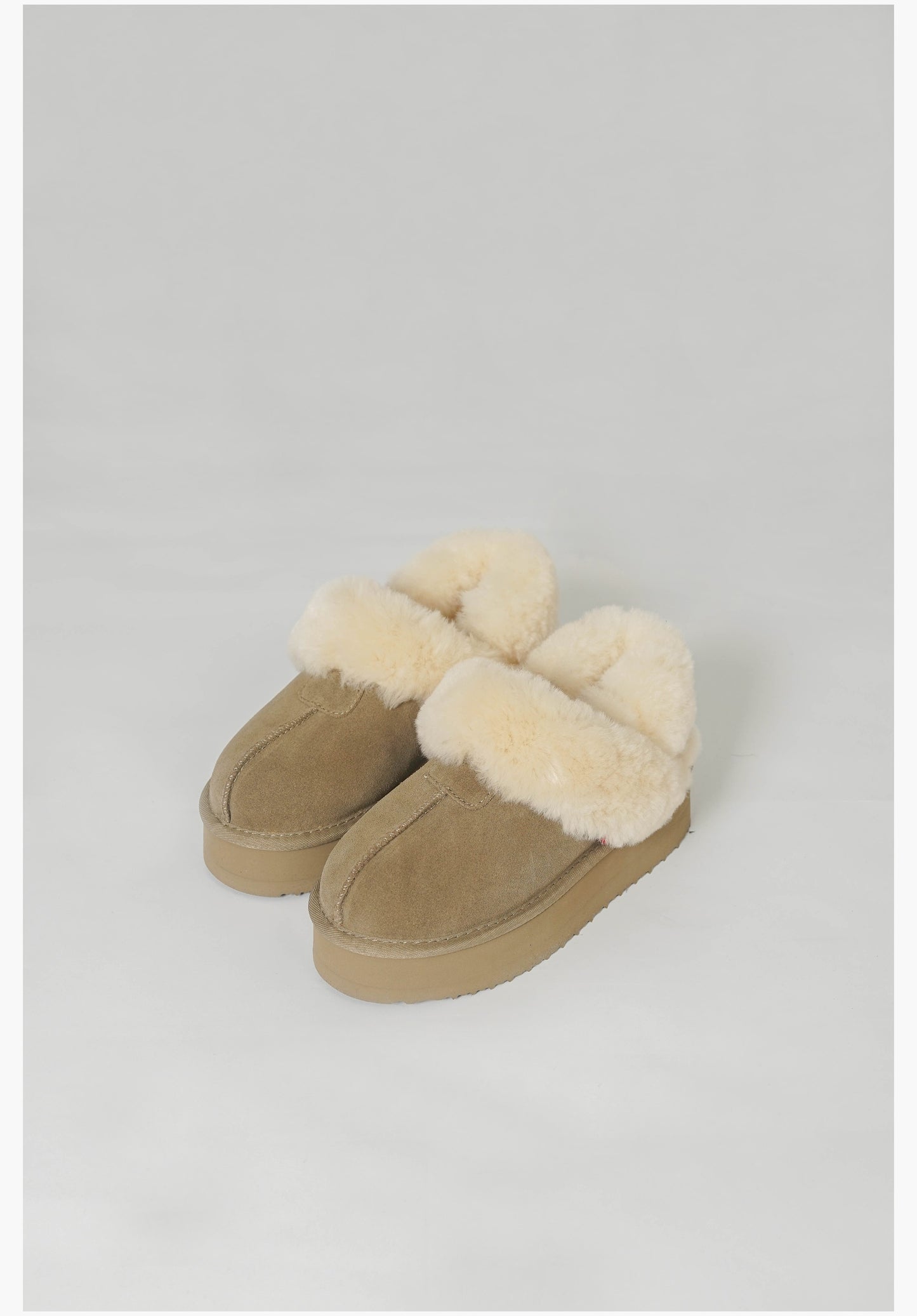 Handmade fur and velvet cotton shoes