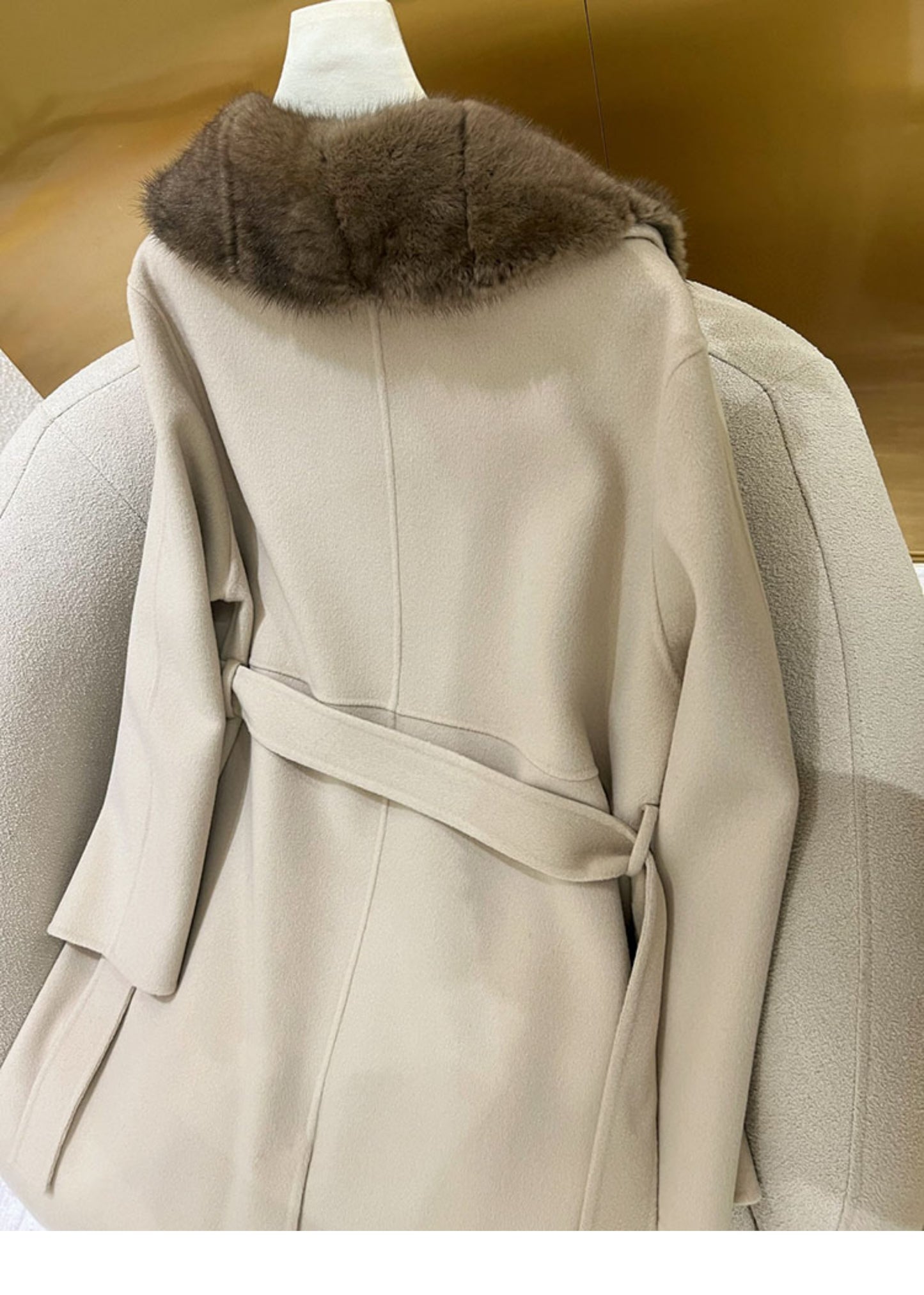 Double-faced cashmere coat with mink fur collar