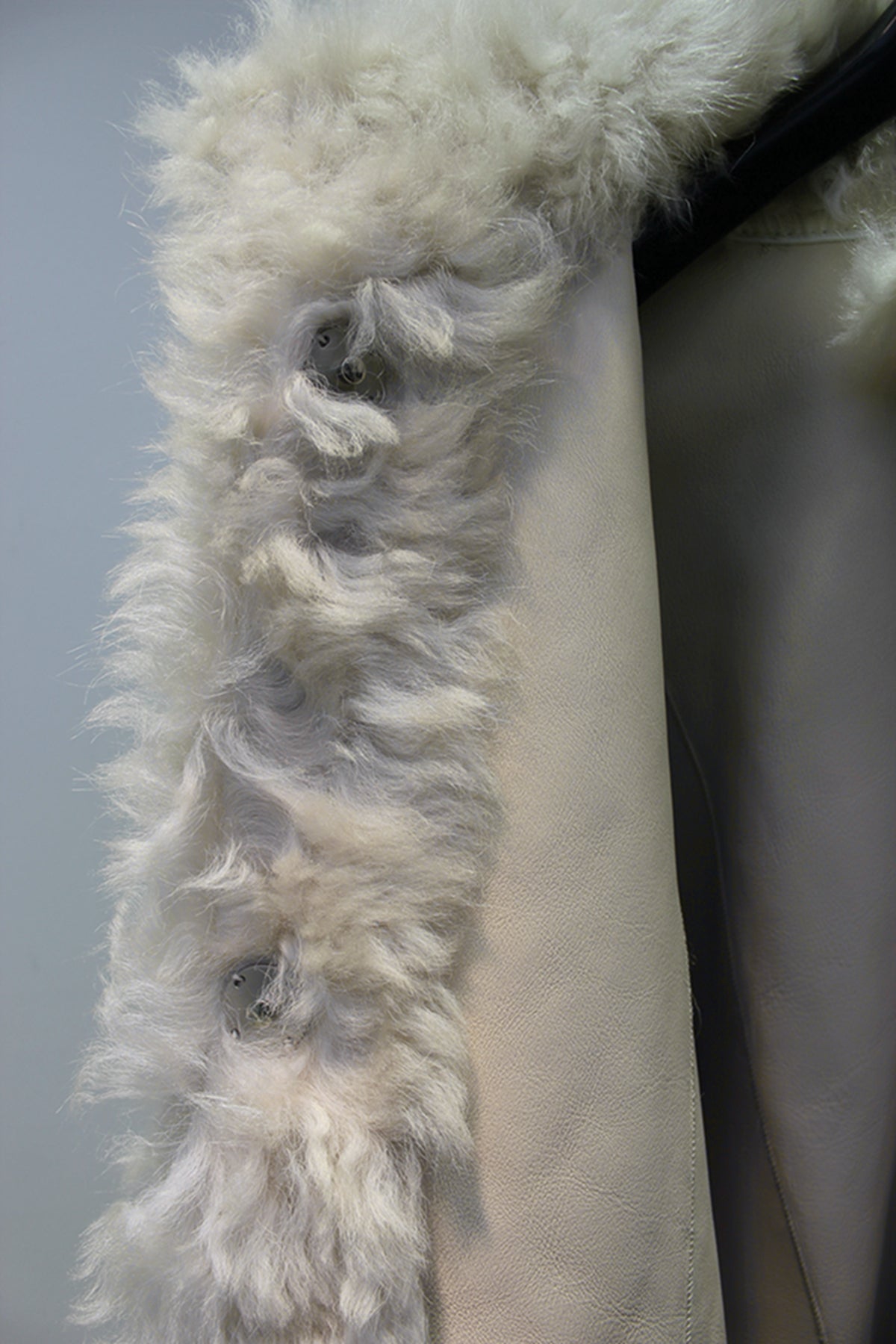 Tuscan sheepskin one-piece stand-collar fur coat imported from Spain