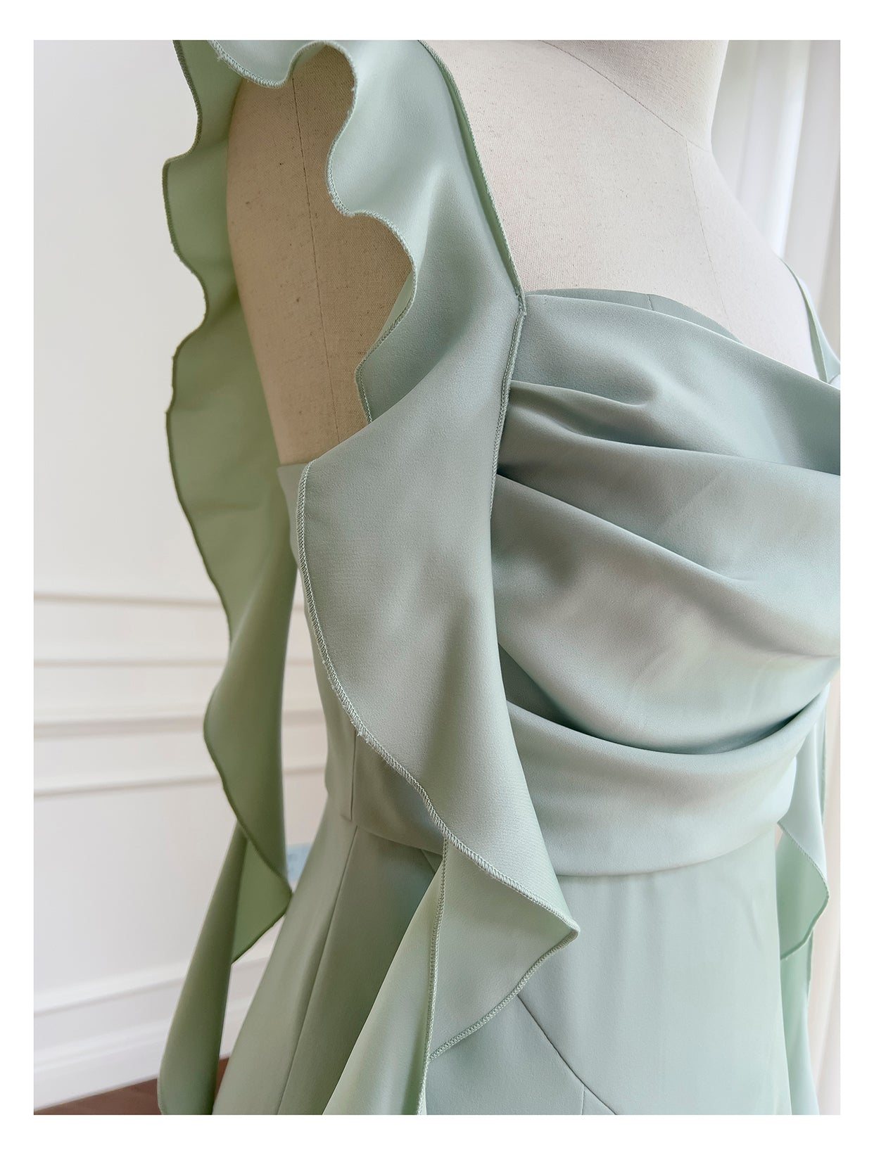 Mint Green Square Neck Ribbon Slim Fit Satin Dress