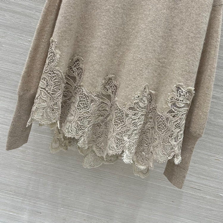 Crew neck lace appliqué cashmere sweater