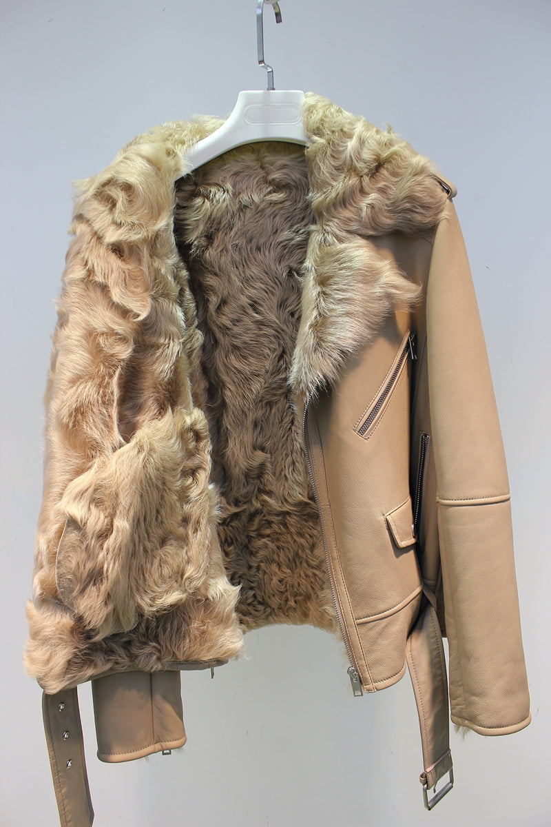 Soft and comfortable Xiaohu sheepskin all-in-one motorcycle fur jacket