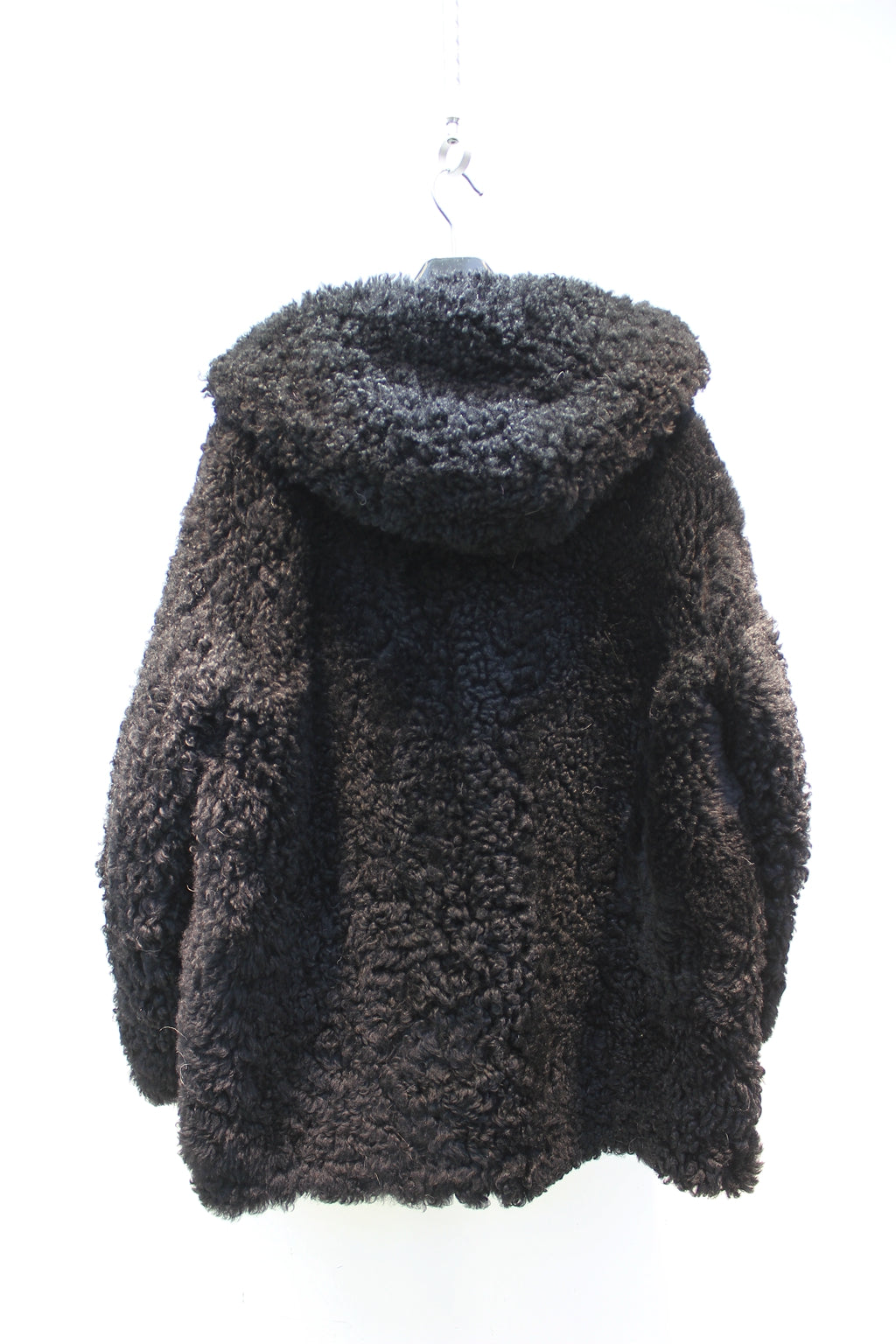 Lcelandic imported sheepskin one-piece hooded horn buckle fur jacket