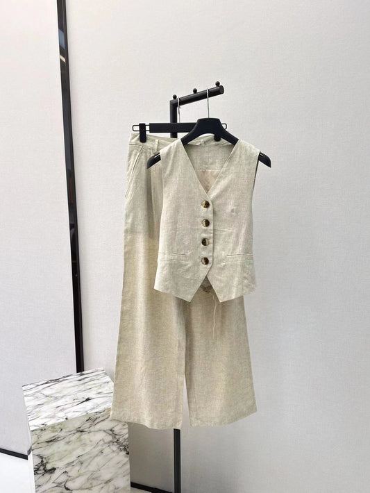 Linen vest and trousers suit