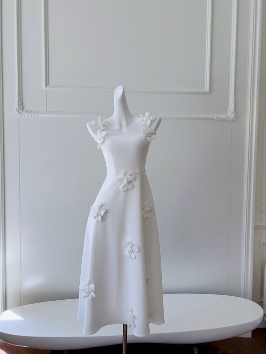 Flower strap luxury socialite daughter engagement dress white holiday dress