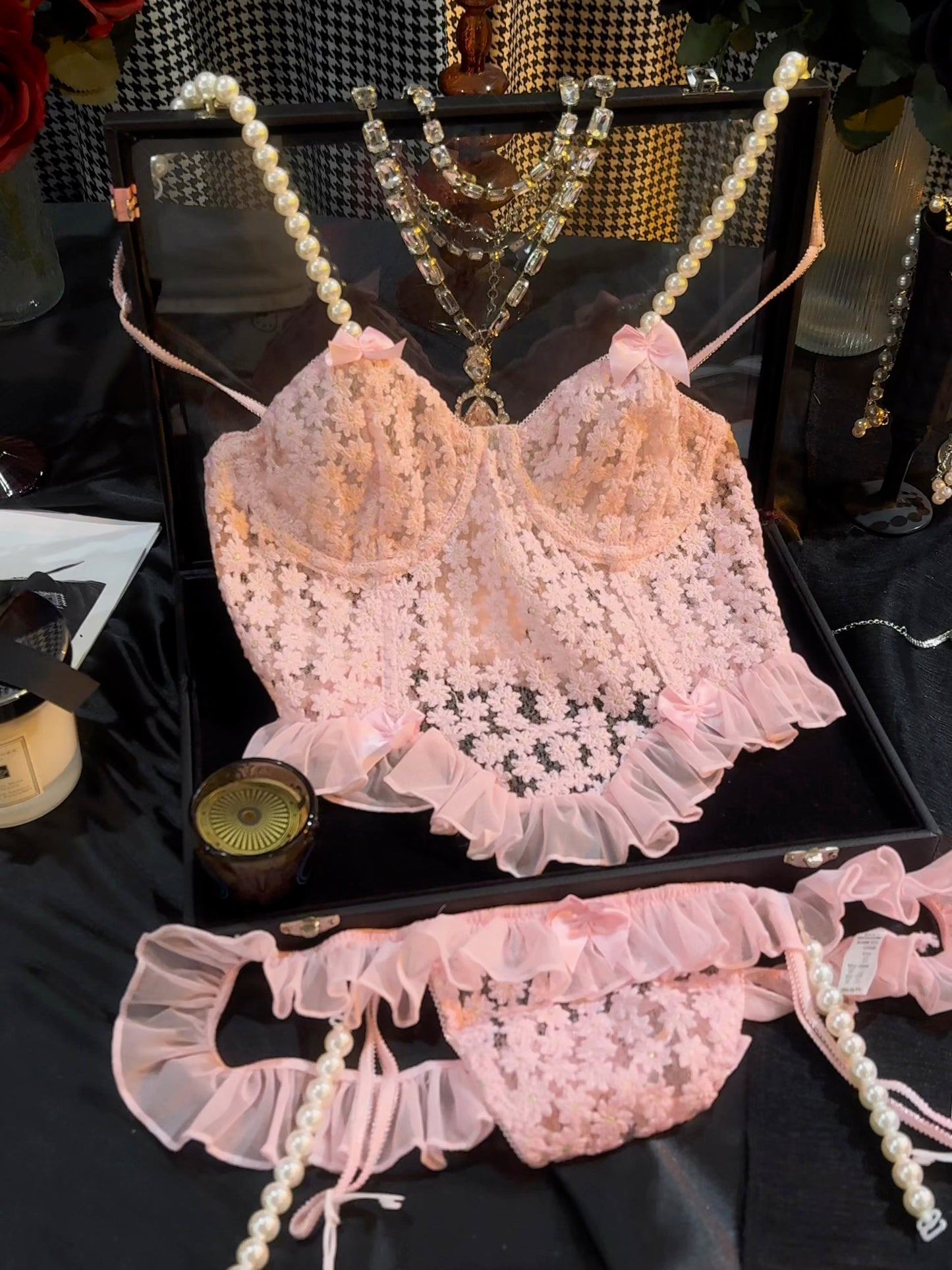 Lace Daisy Sexy Pearl Camisole Bra