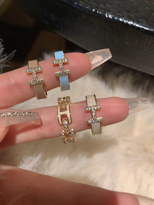 H letter ring ~ enamel light luxury index finger ring
