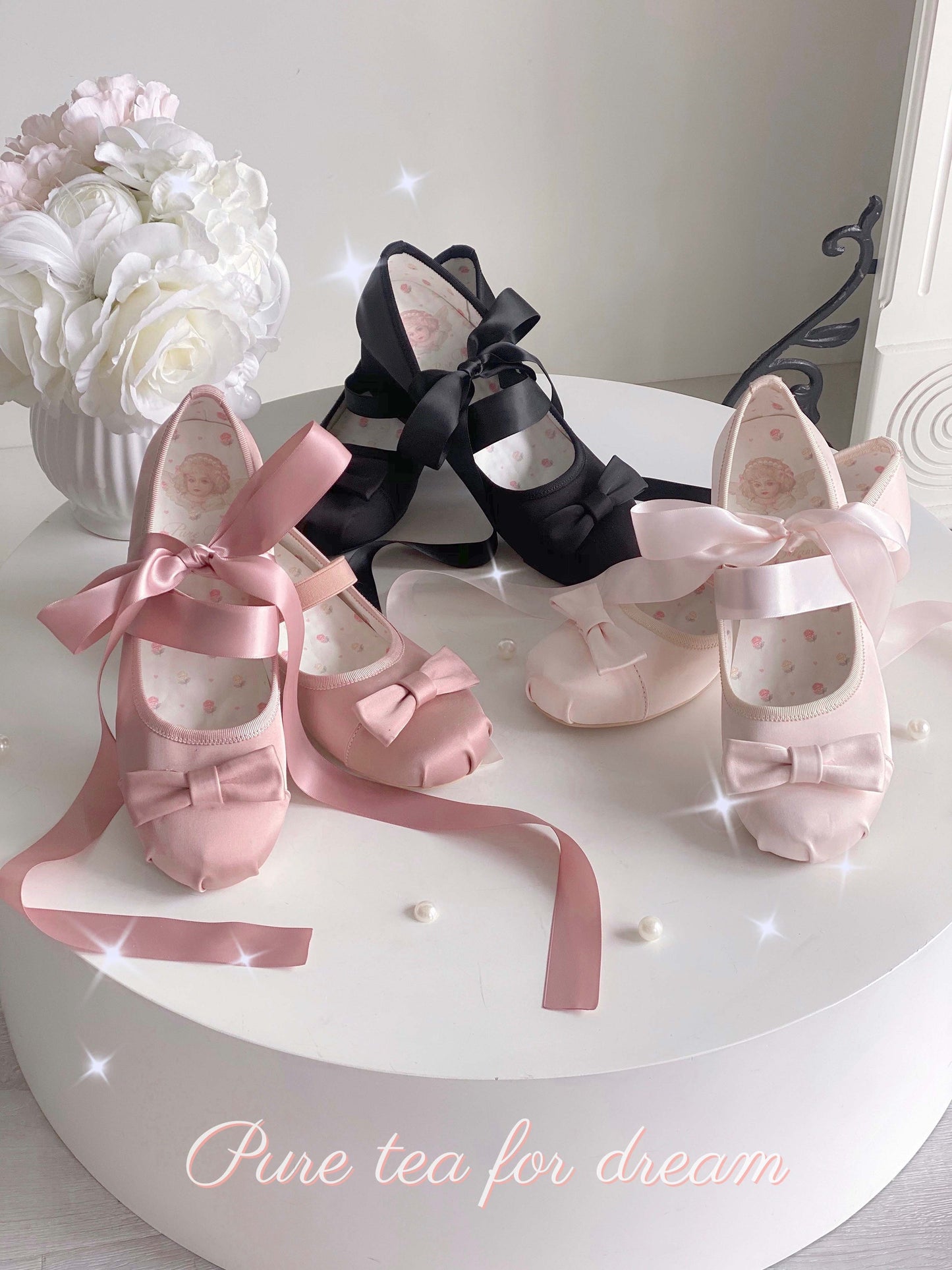 Cream ballet laceless original bow