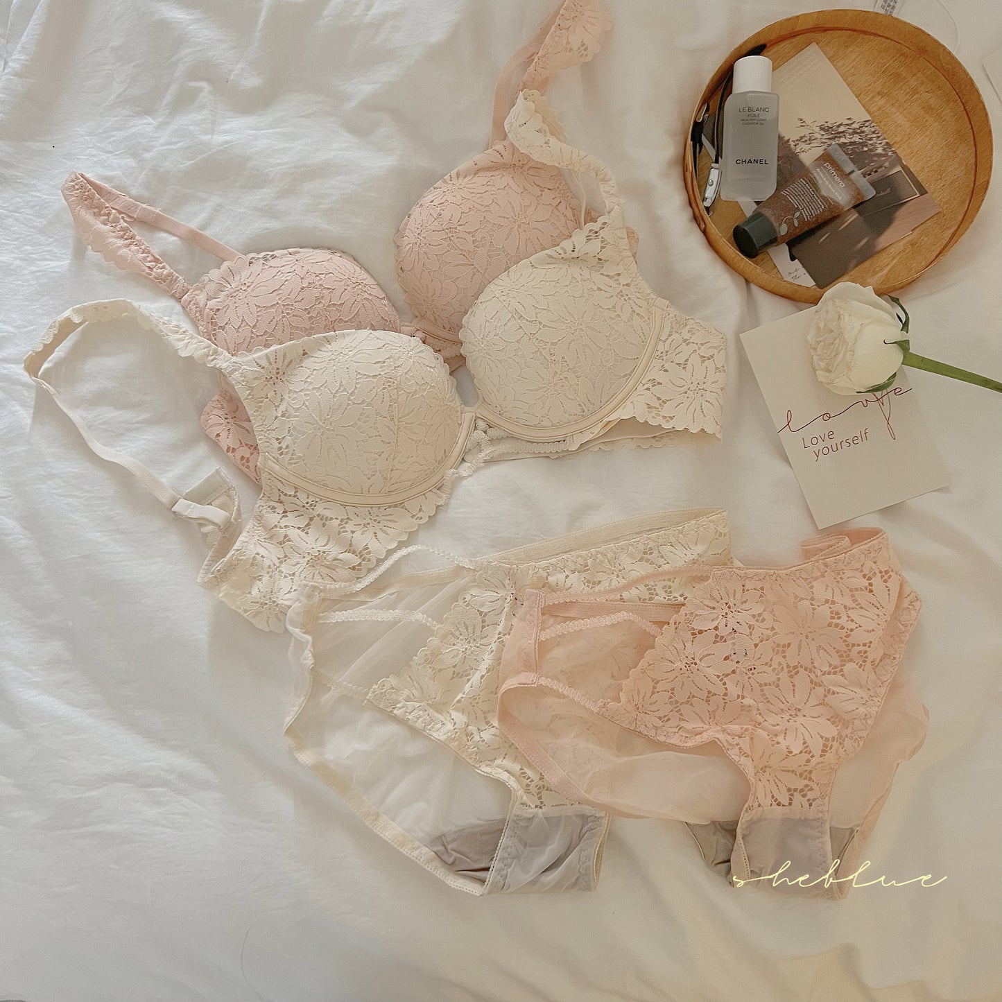 French sexy underwear with support to prevent sagging