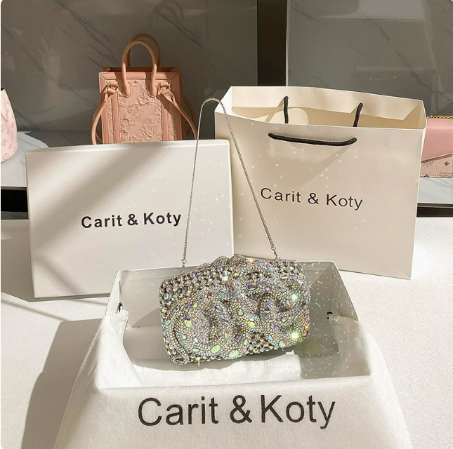 High-grade diamond-studded evening chain bag for women 2024 new diamond niche heavy-duty clutch bag