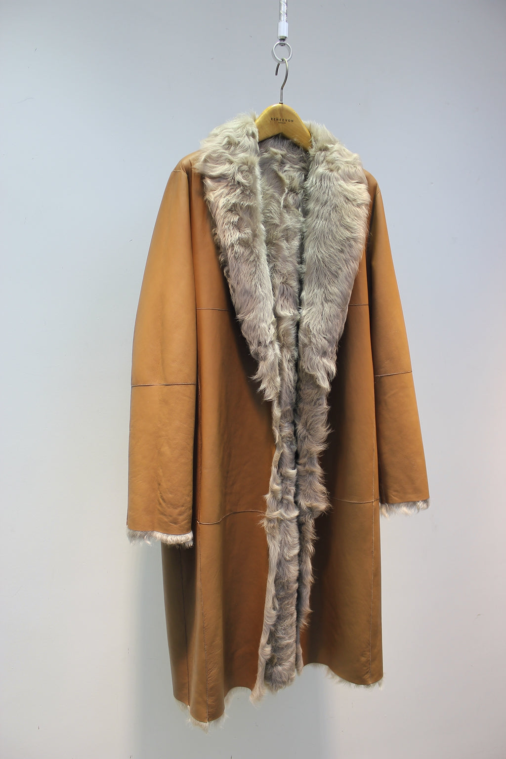 Soft small lake sheep fur one-piece stand-collar reversible mid-length fur coat
