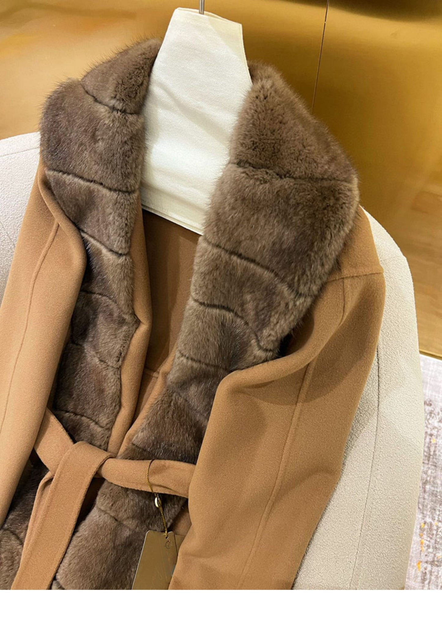 Double-faced cashmere coat with mink fur collar