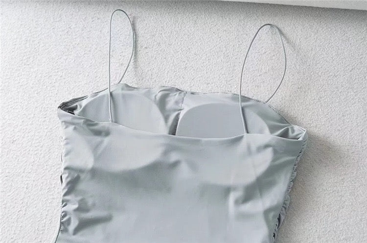 European and American solid color slim fit umbilical cord exposed breast pad camisole