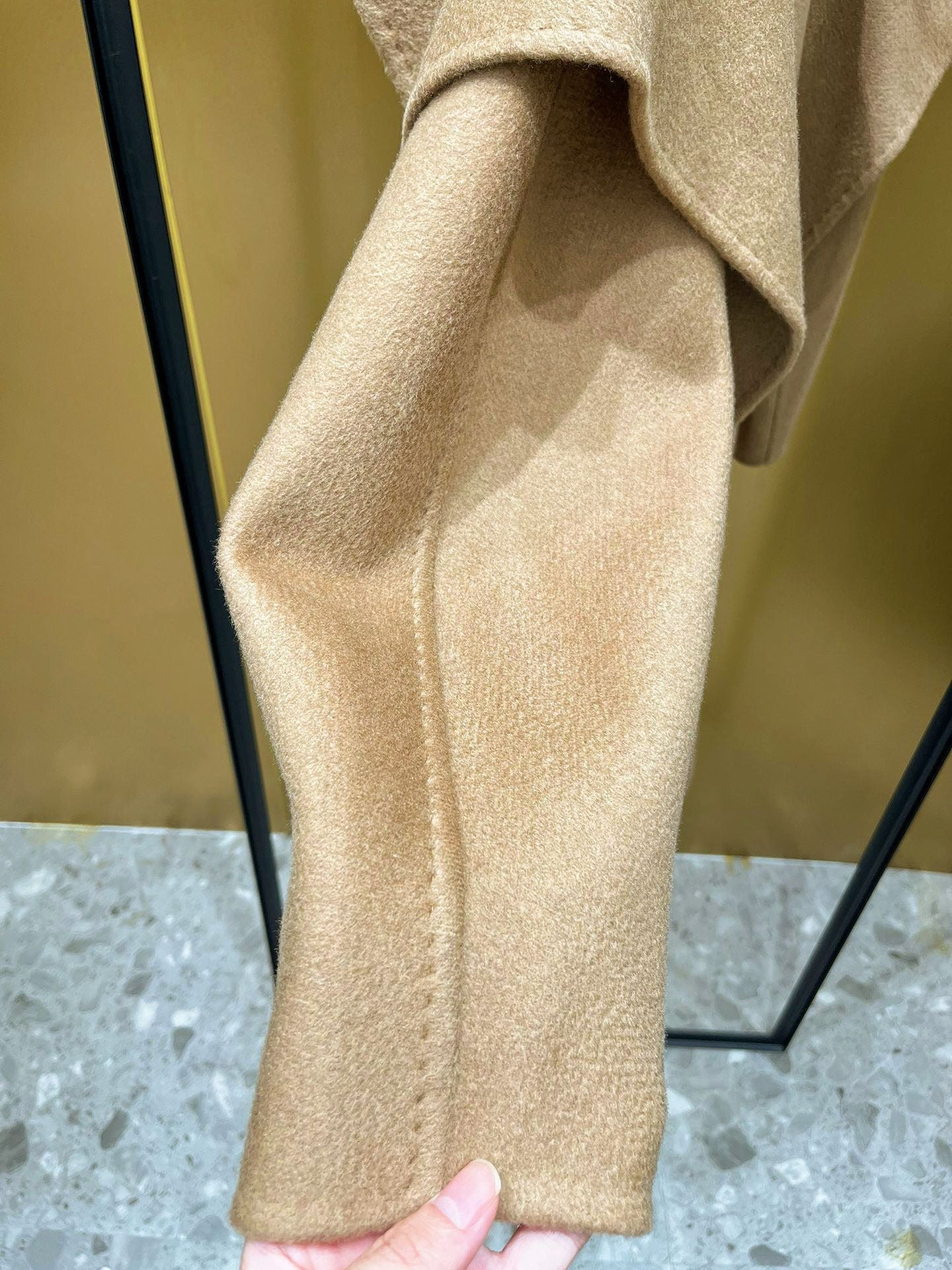 Lapel wool coat