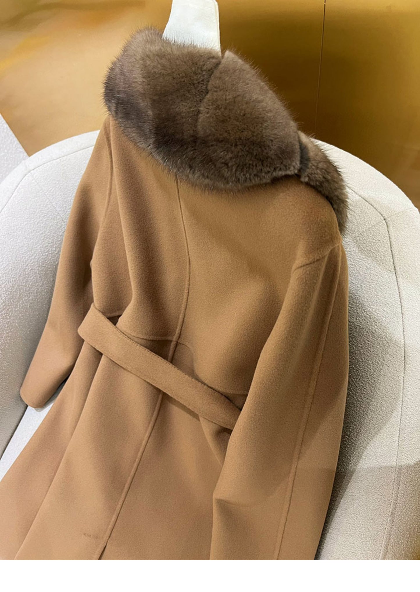 Double-faced cashmere coat with mink fur collar