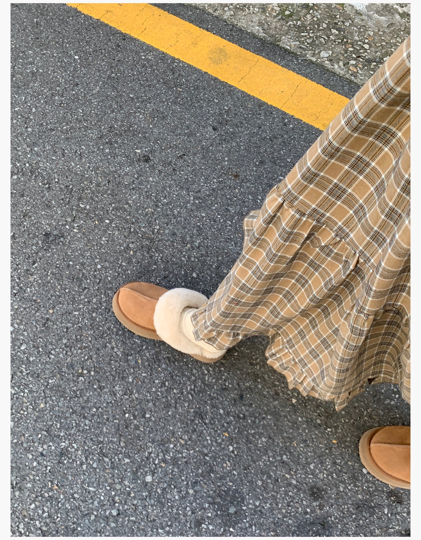 Thick-soled snow-covered cotton slippers