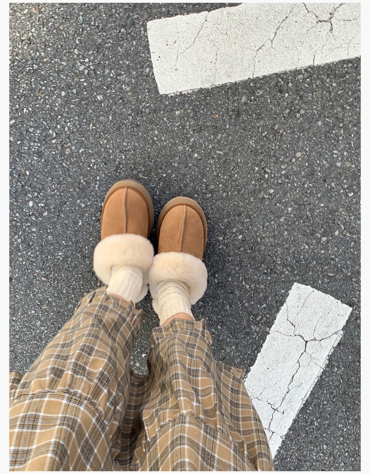 Thick-soled snow-covered cotton slippers