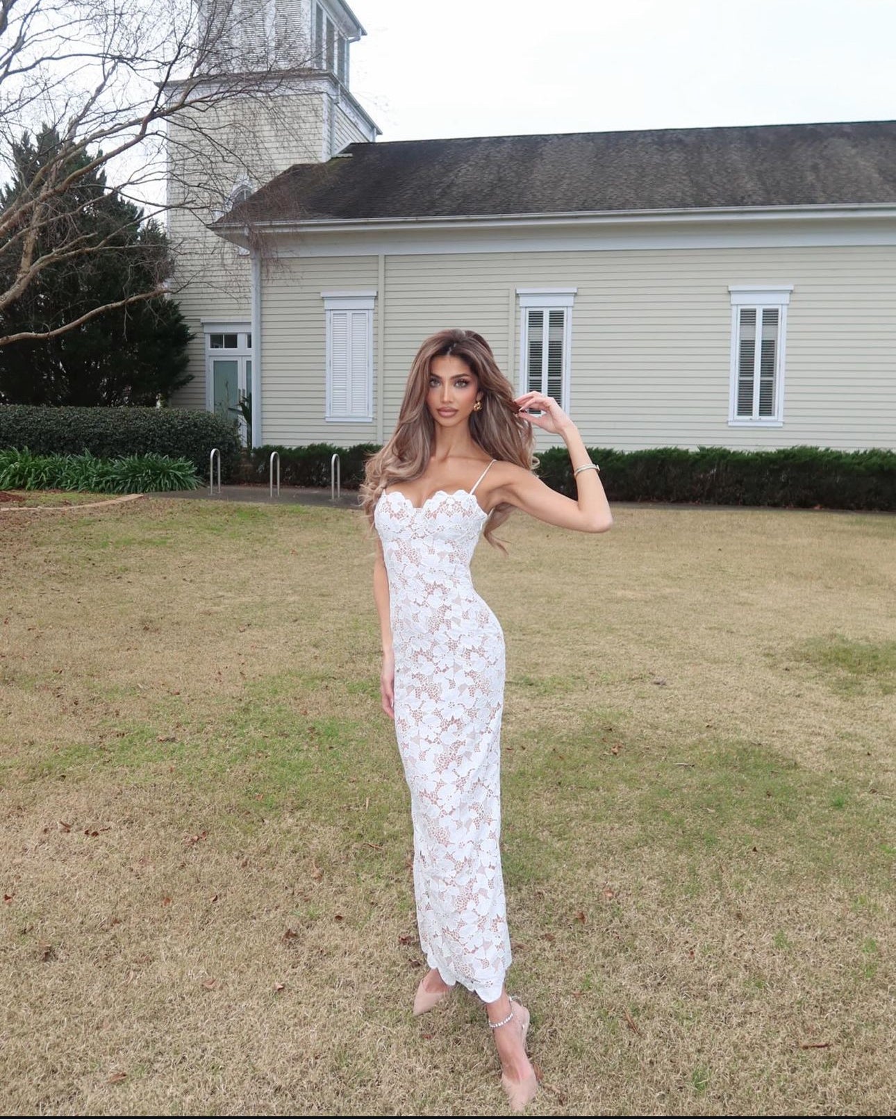 Lace pattern tube top suspender dress