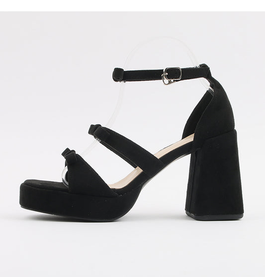 Bow-tie chunky heel Mary Jane