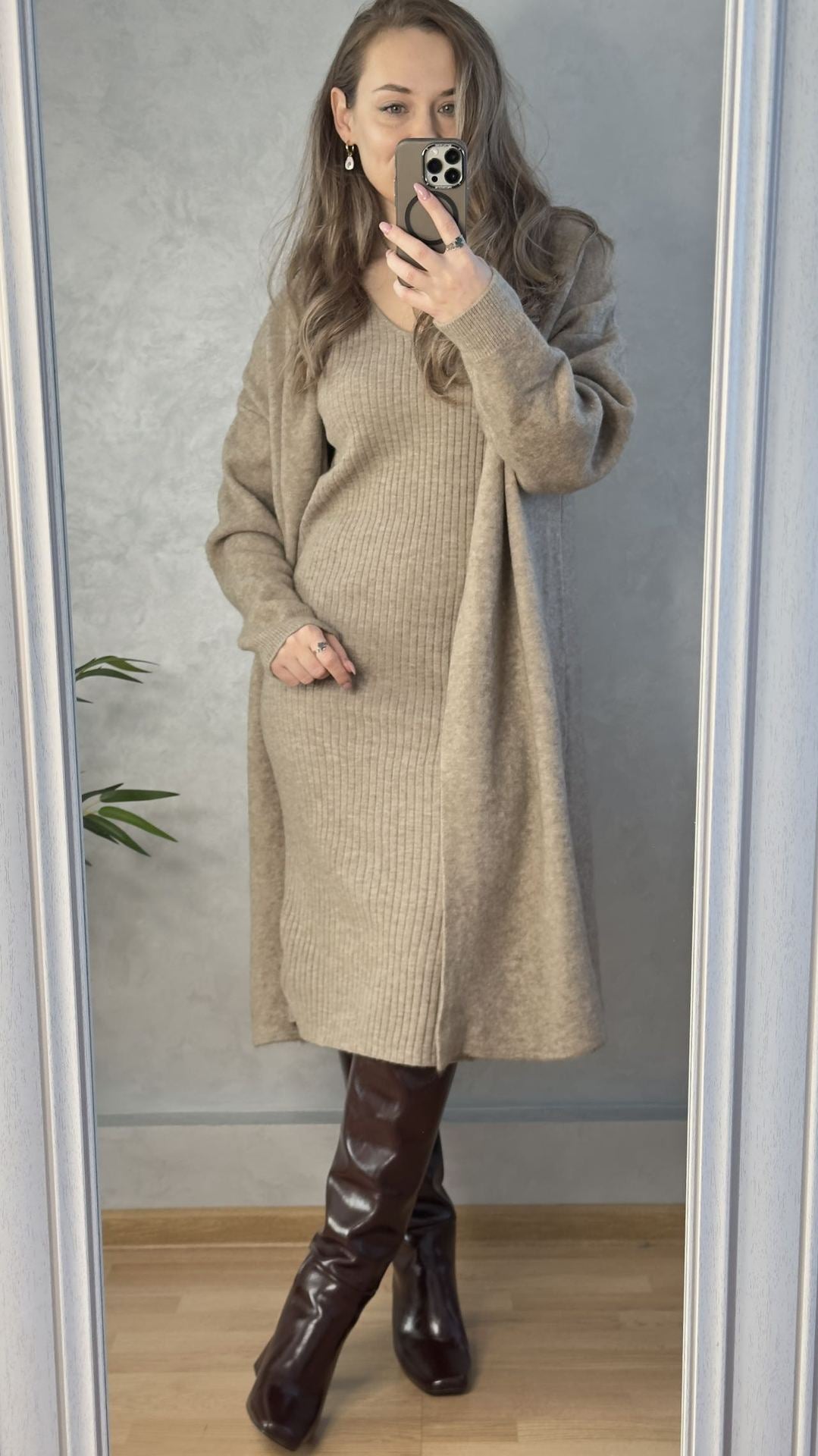 Knitted vest dress + long cardigan coat