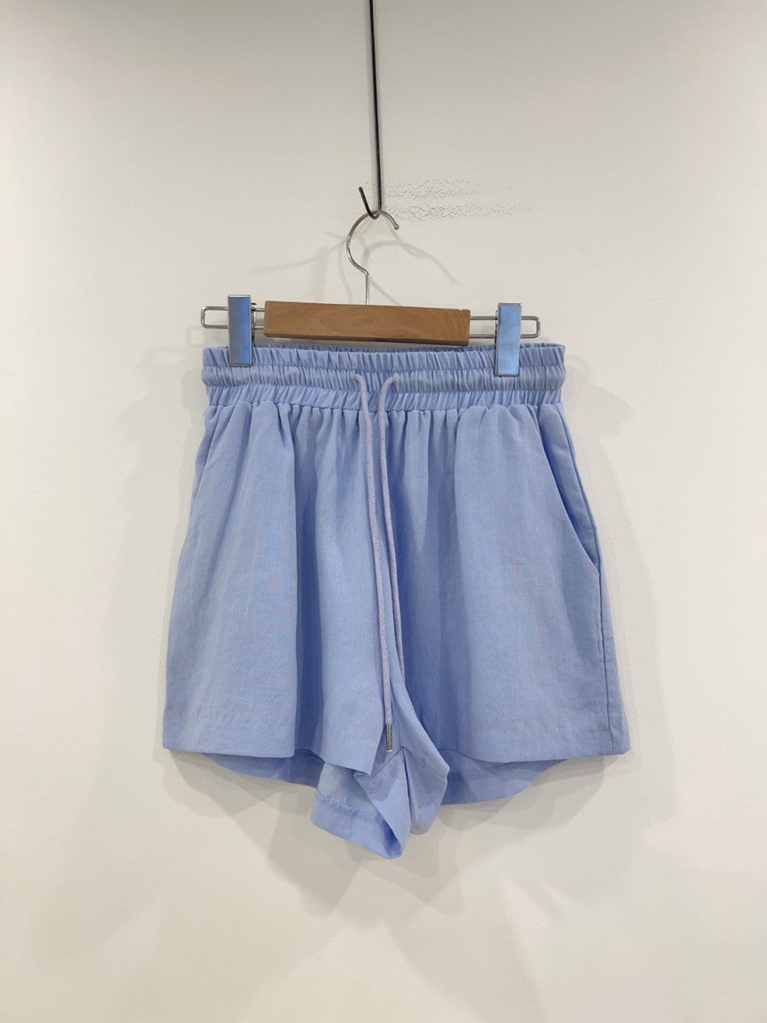 Blue long-sleeved shirt loose shorts two-piece suit