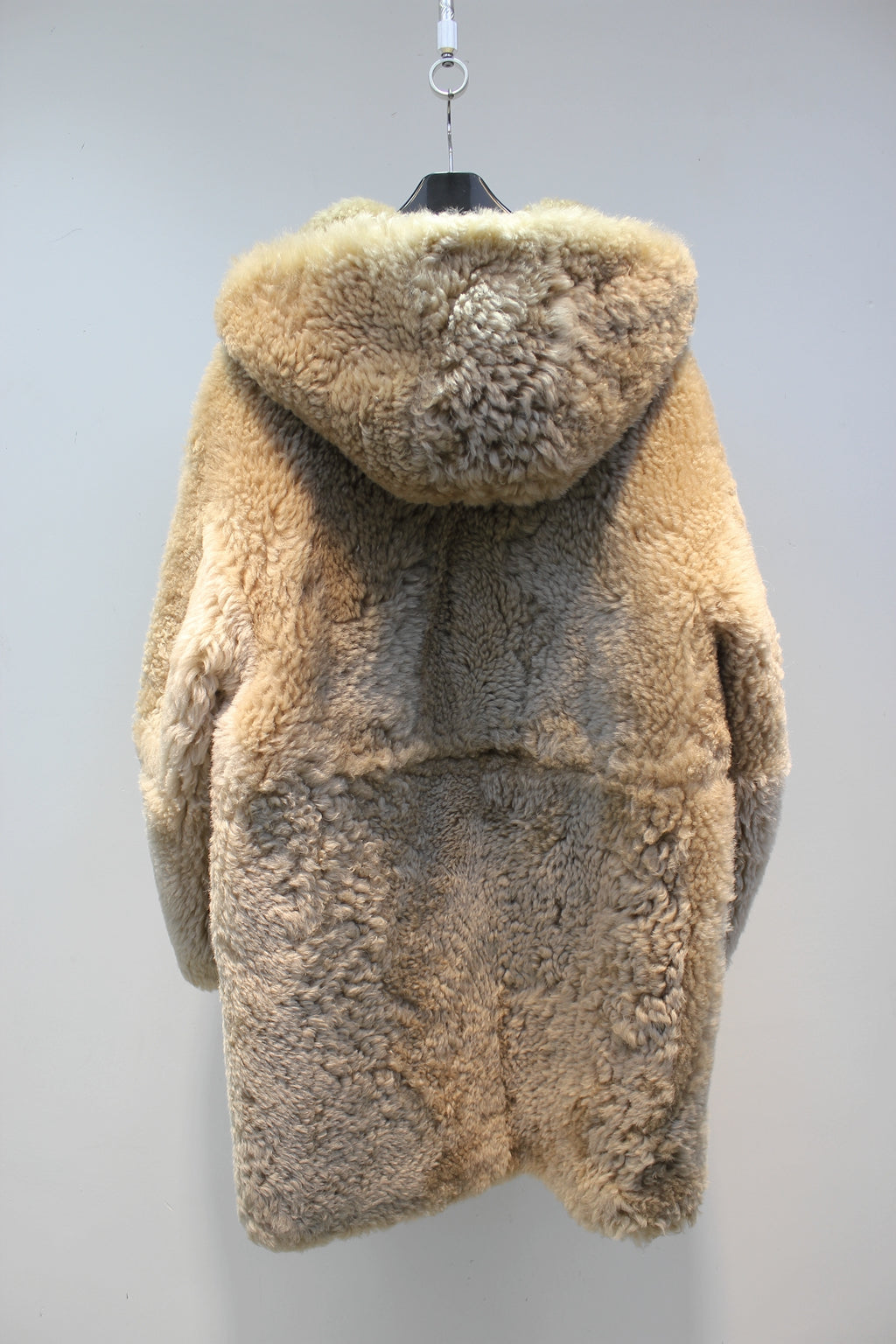 Icelandic imported sheepskin all-in-one Nordic style hooded mid-length fur coat