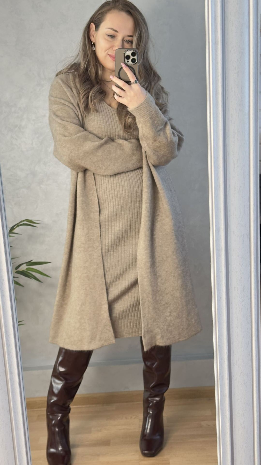Knitted vest dress + long cardigan coat