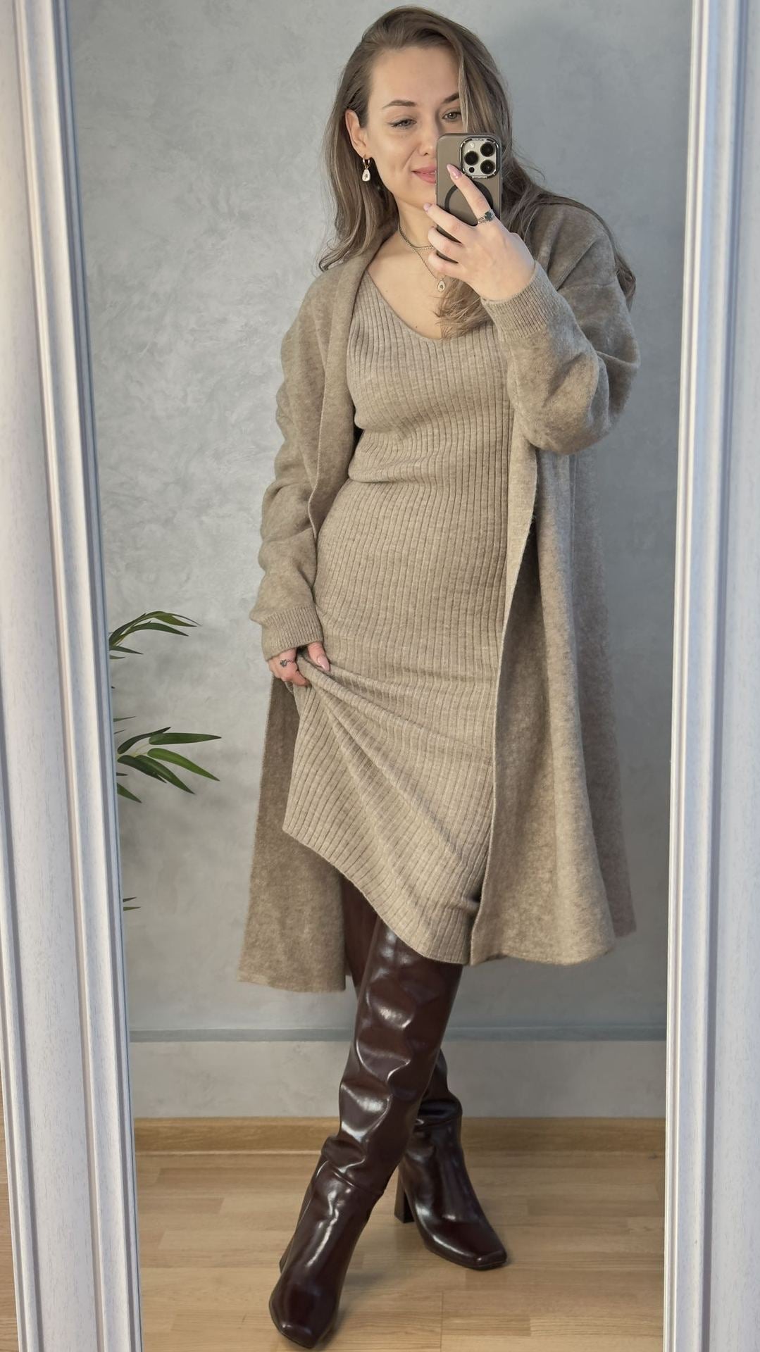 Knitted vest dress + long cardigan coat