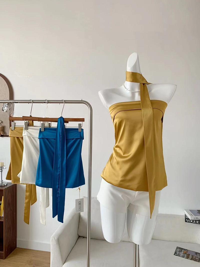 Strapless satin top with bra wrap