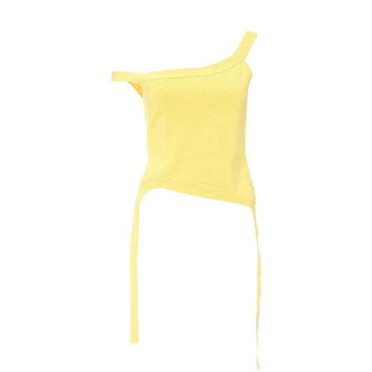 Yellow camisole with hot girl style