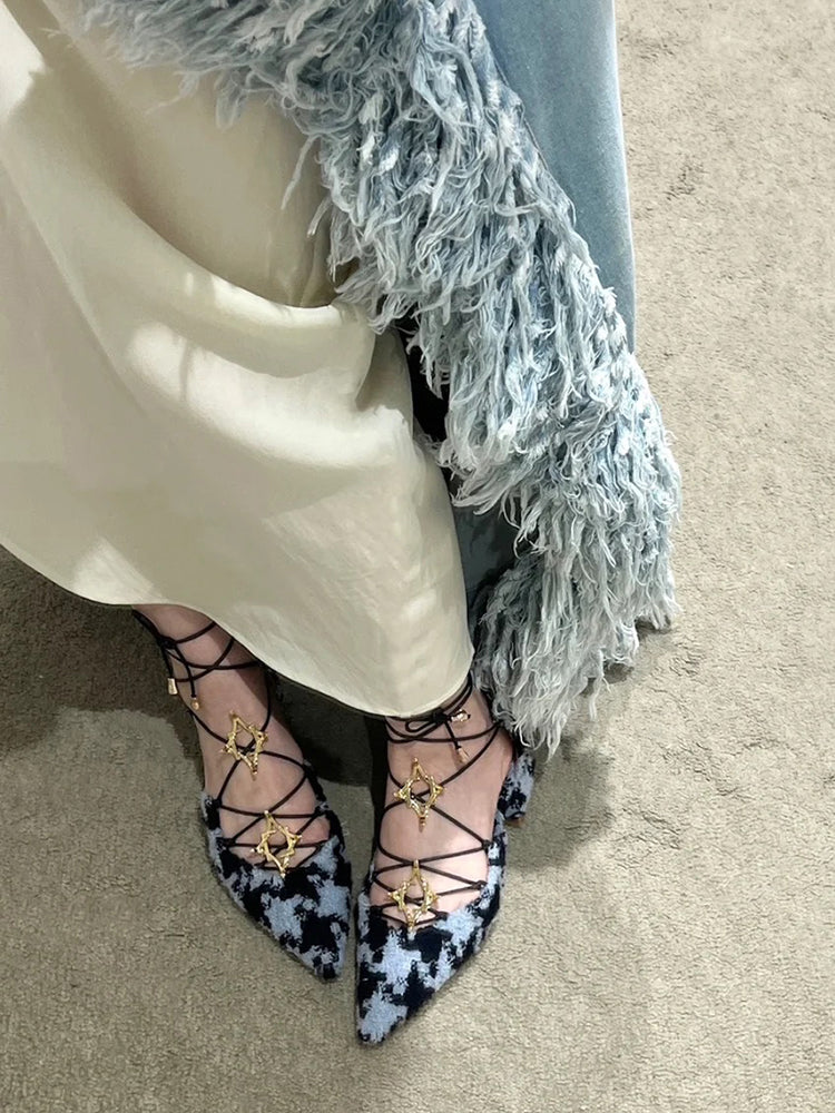 Pointed toe cross-strap silver pleated block heel vintage Mary Jane