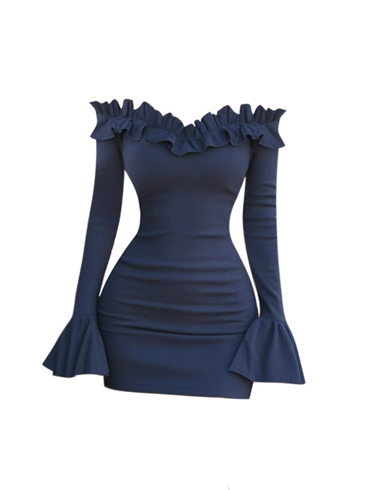 Boat neck long sleeve dress