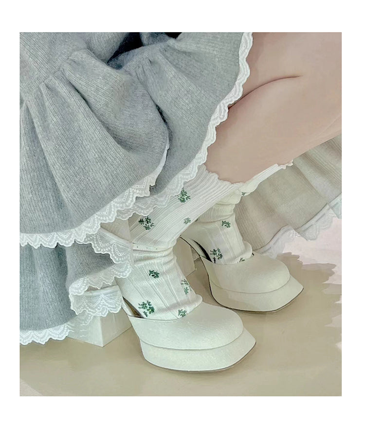 Printed black and white plaid block heel high heel Mary Jane