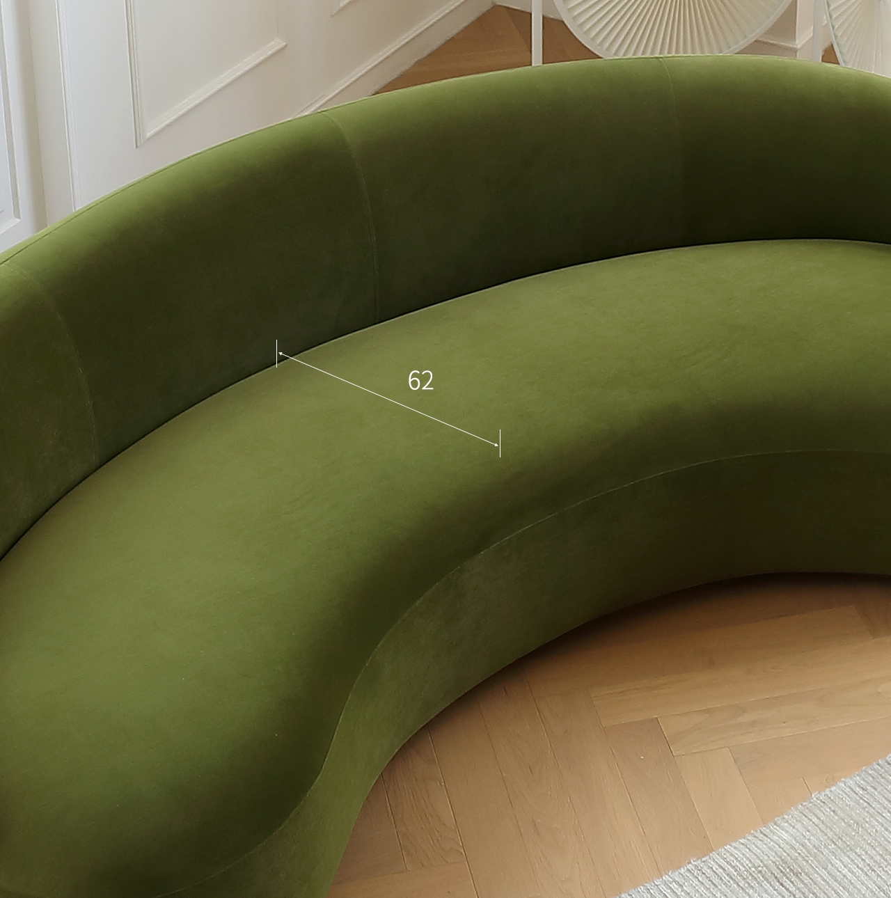 Minimalist special-shaped sofa Italian style designer living room Julep sofa curved cashew sofa