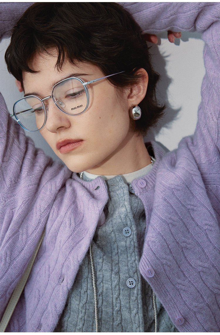 Pure cashmere cable knit sweater