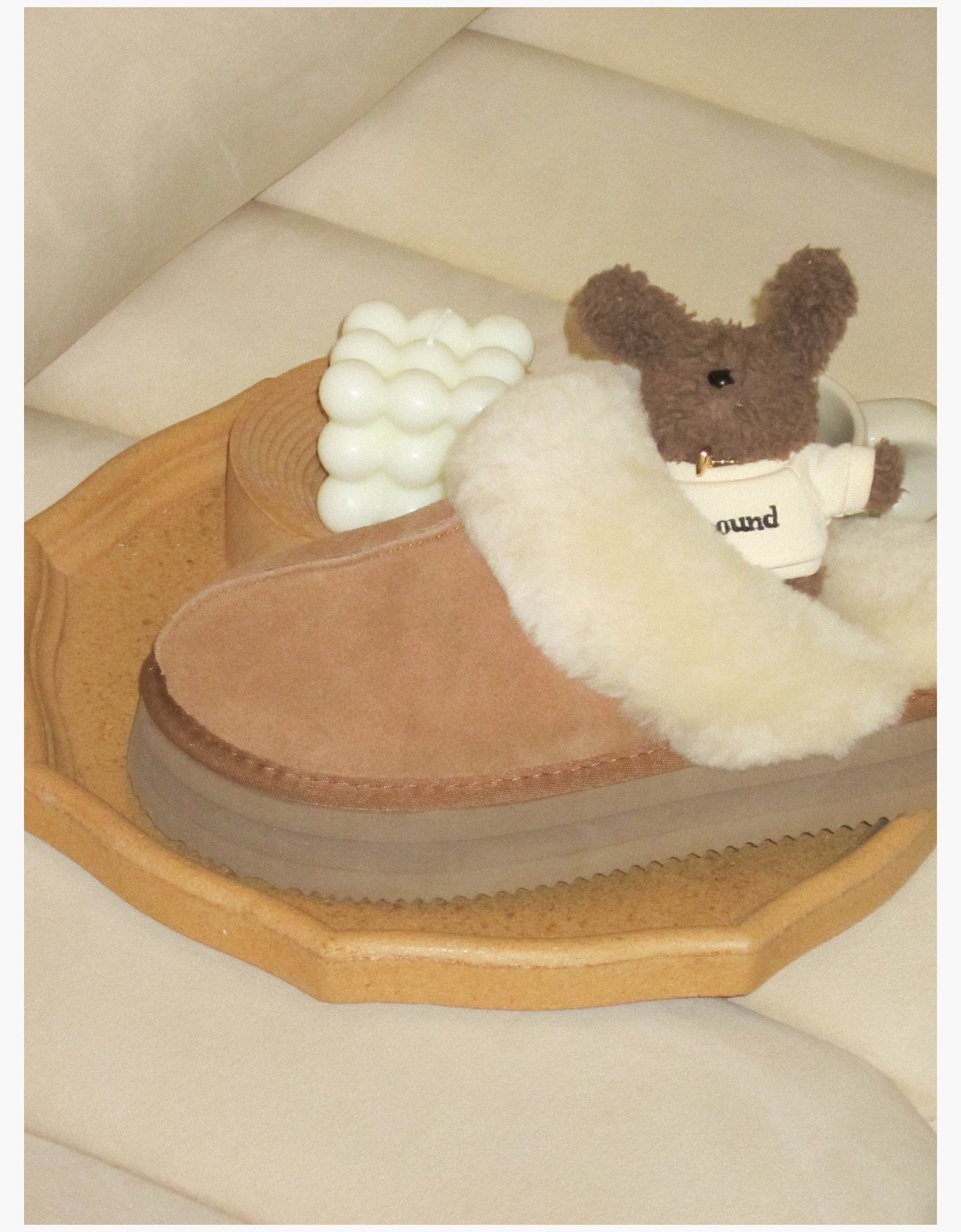 Thick-soled snow-covered cotton slippers