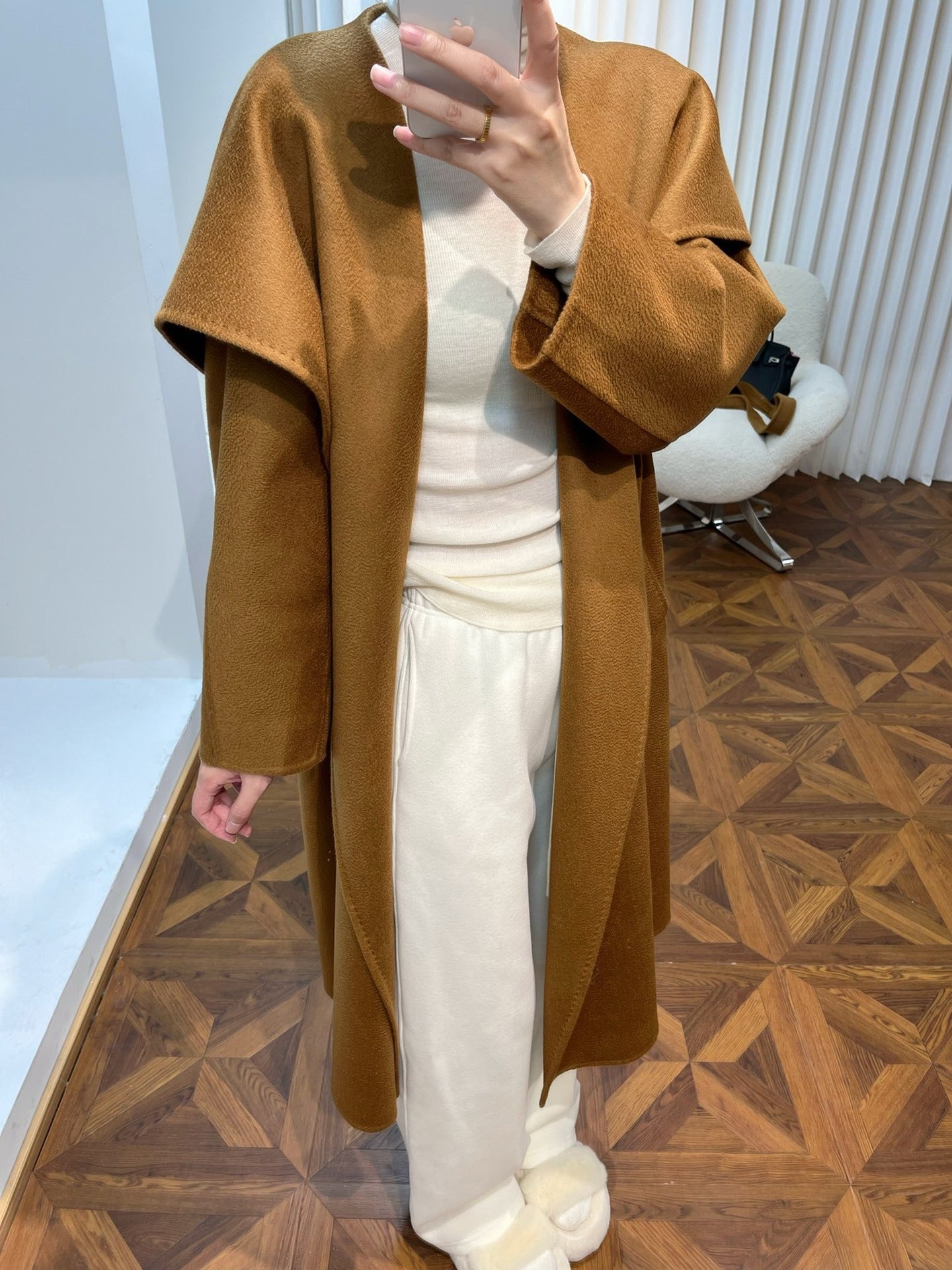 Lapel wool coat
