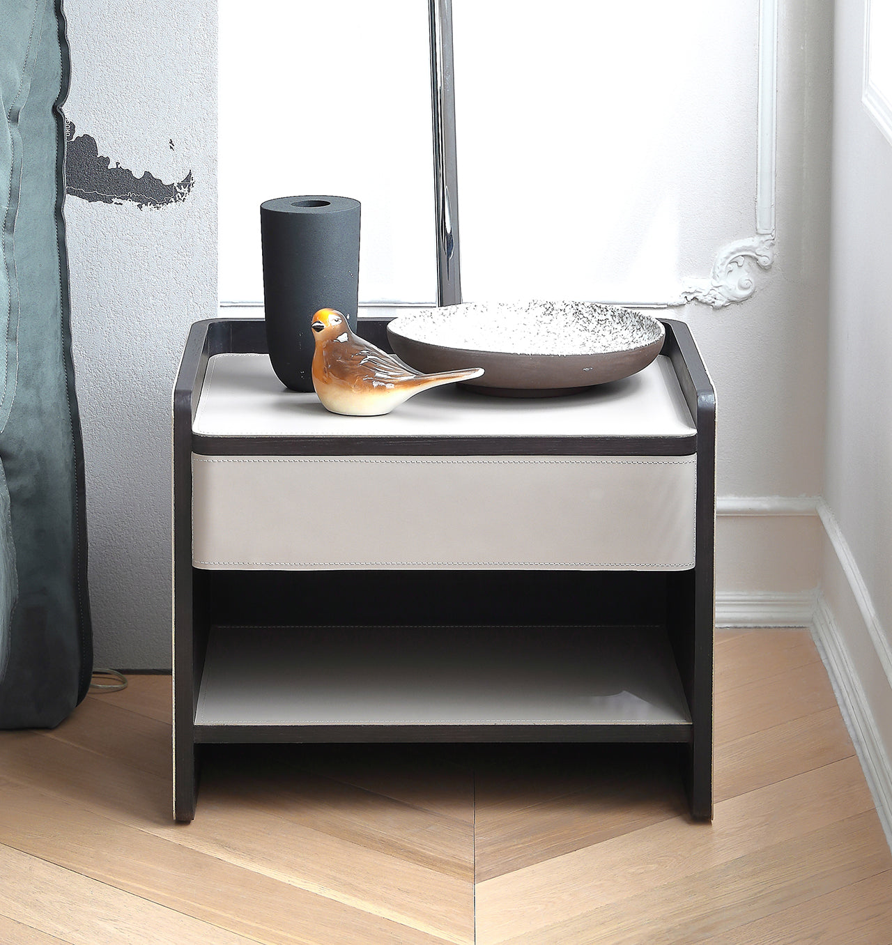Elephant ears light luxury floor-to-ceiling bed master bedroom Italian retro double fabric bed
