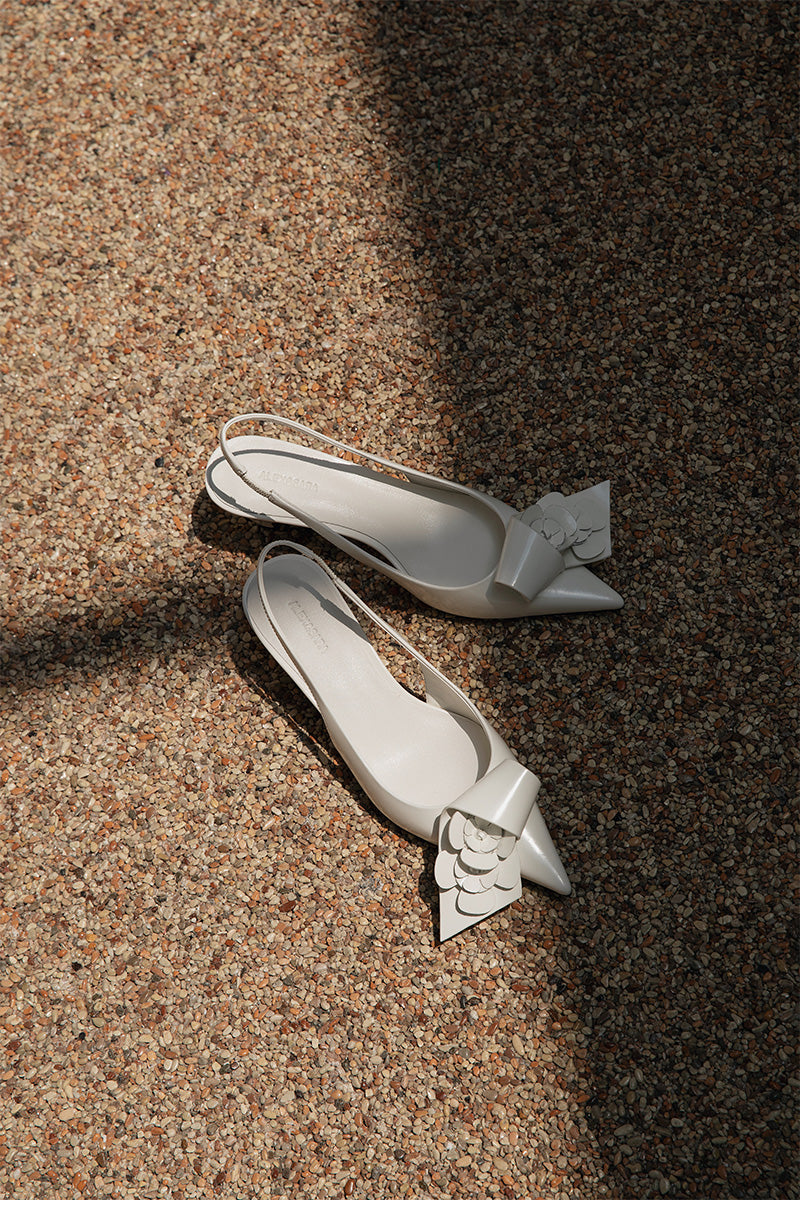 Pointed toe, shallow mouth and hollow back genuine leather thick heel sandals