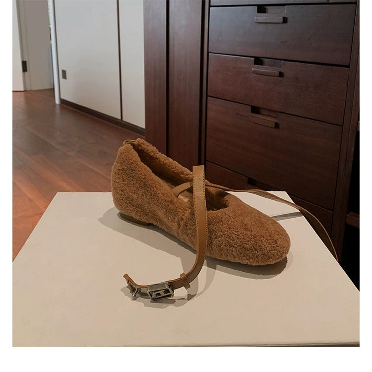 Cross-buckle lambswool plush ballet
