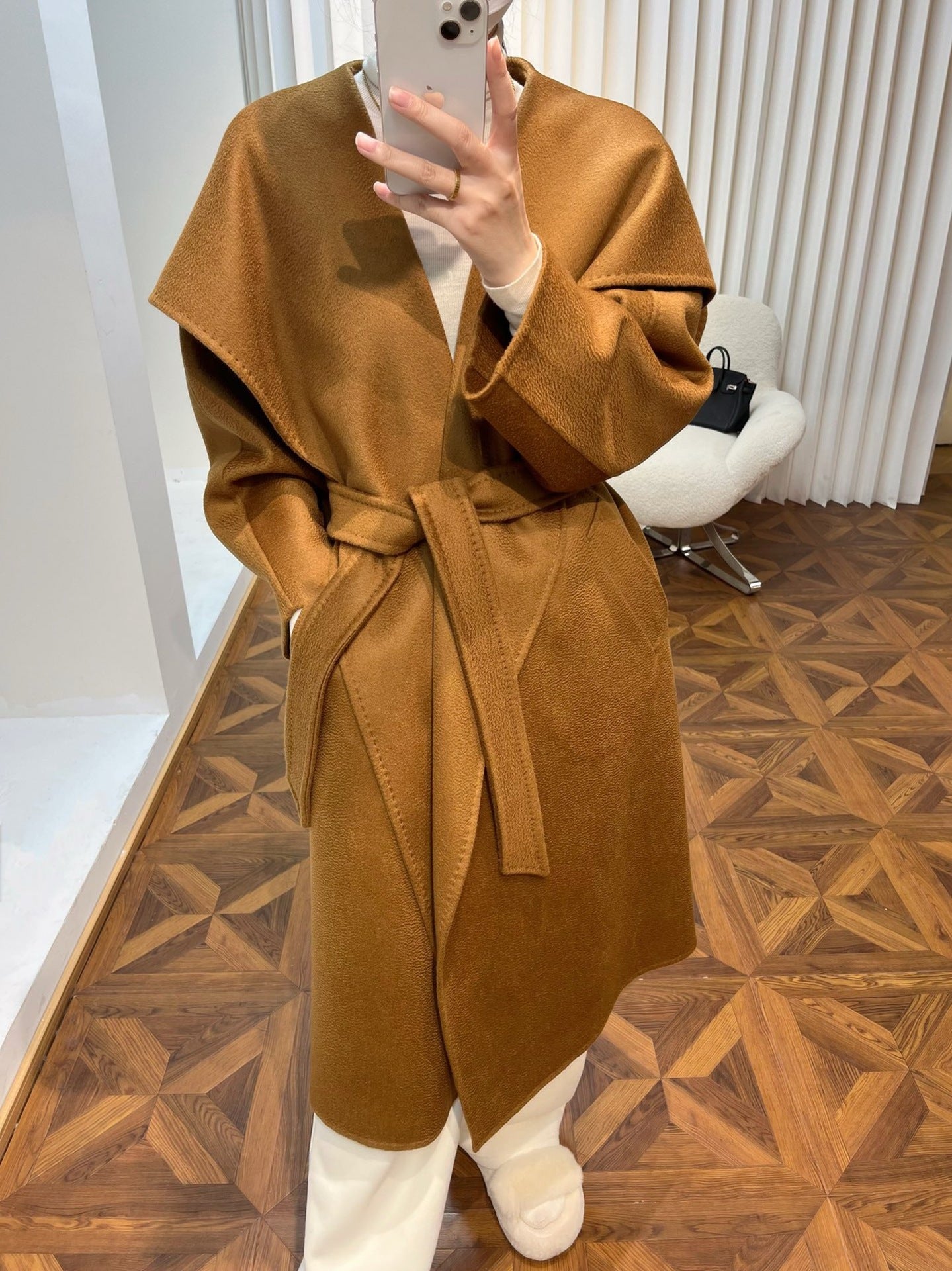 Lapel wool coat