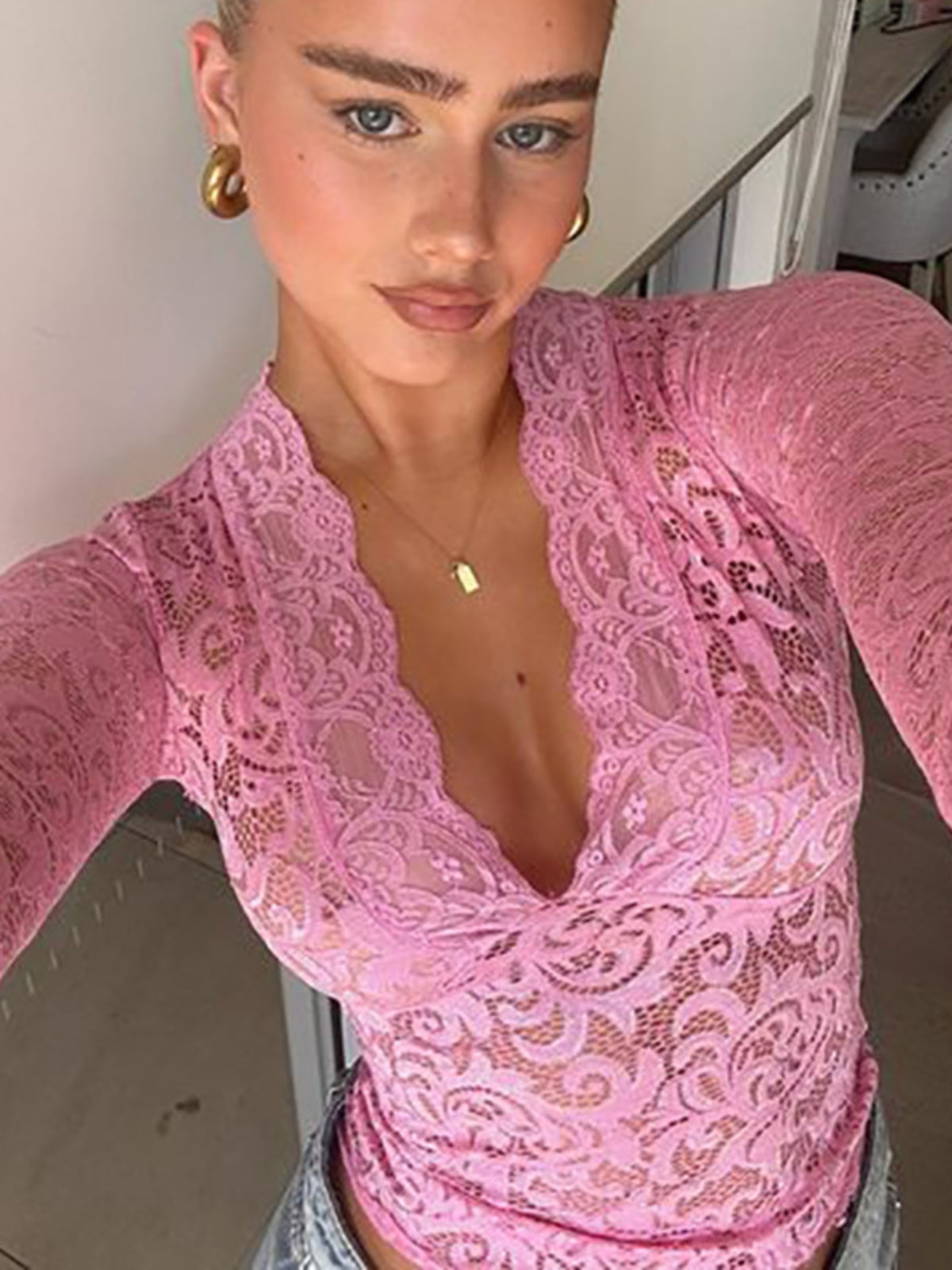 Slim fit lace V-neck see-through bell sleeve shirt