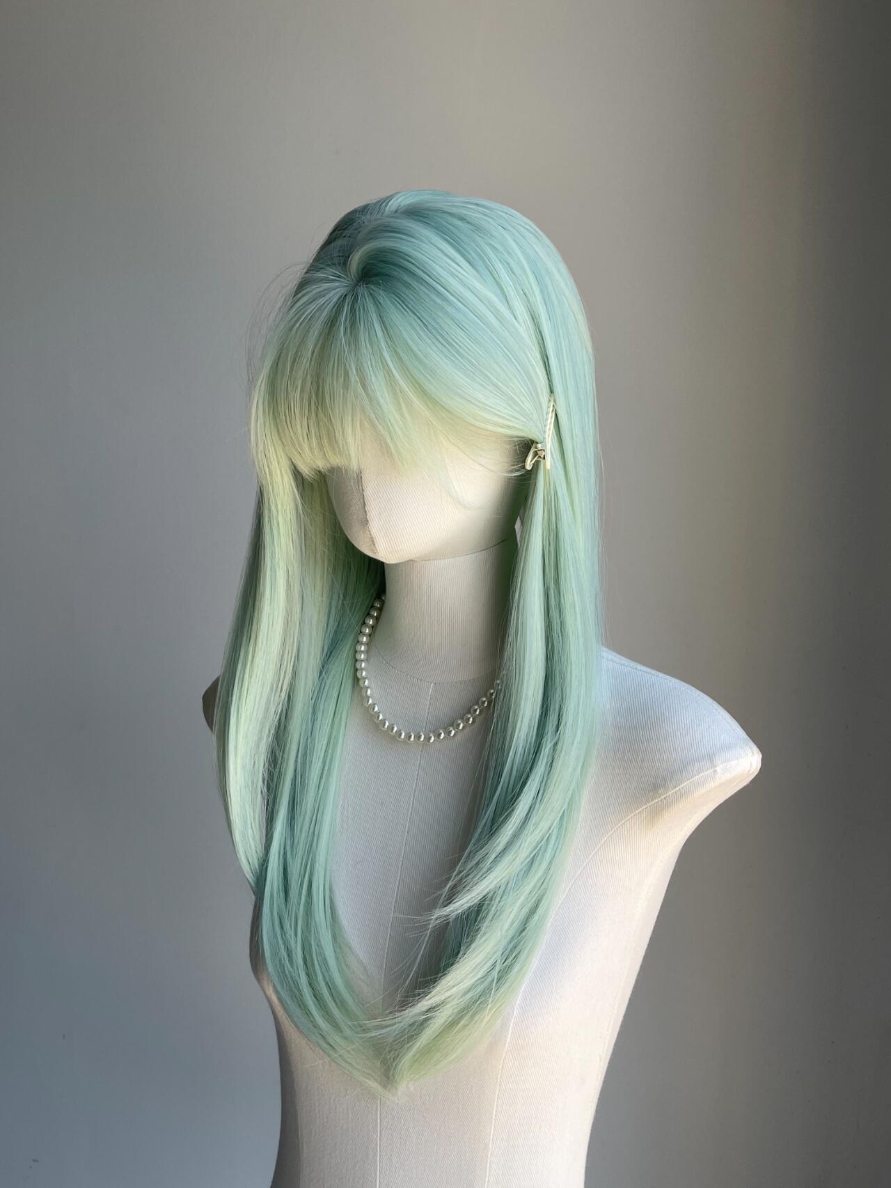 Summer thin green wig