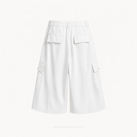 Belted Wide-Leg Bermuda Trousers
