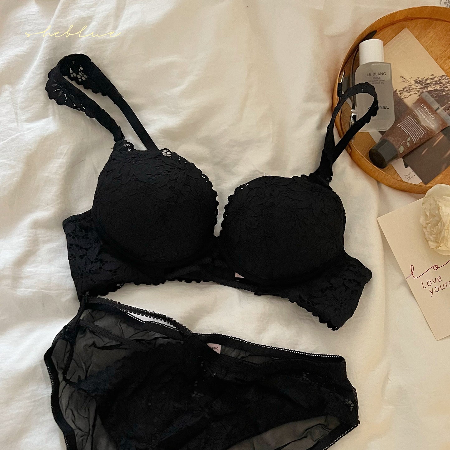 French sexy underwear with support to prevent sagging